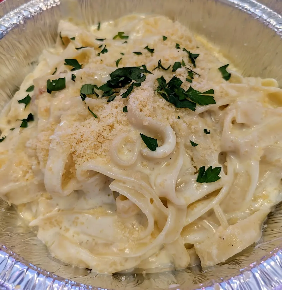 Fettuccine Alfredo